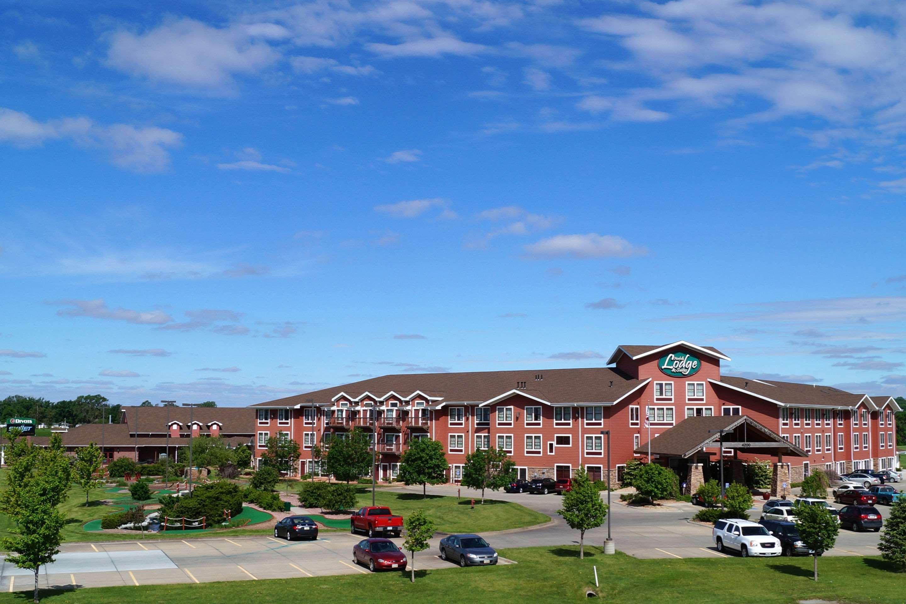 Norfolk Lodge & Suites, Ascend Hotel Collection Exterior foto